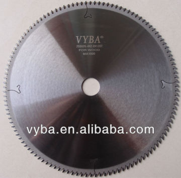 Tungsten carbide saw blade