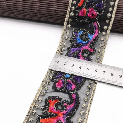 Wholesale Ethnic Style Flower Mesh Embroidered Trimmings for Luggage, Clothing Accessory