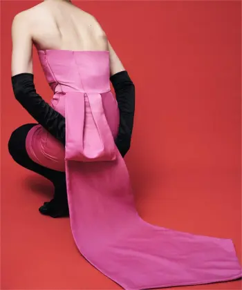 Waist and Tail Strap Short Skirt