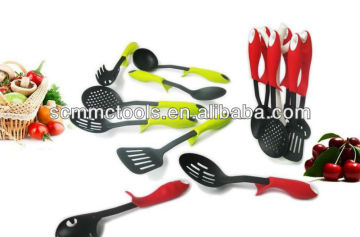 Colorful nylon kitchen tools set