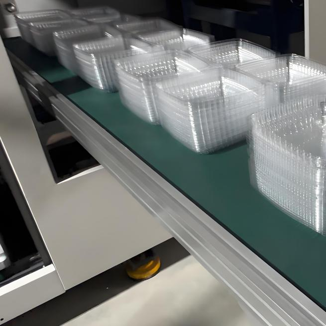 thermoforming machine for coffee capsules