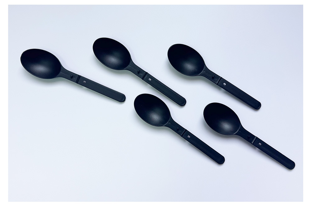 plastic spoon09-x