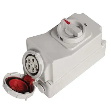 IP67 Waterproof AC 16A 400V Industrial Socket with Switch and Mechanical Interlock