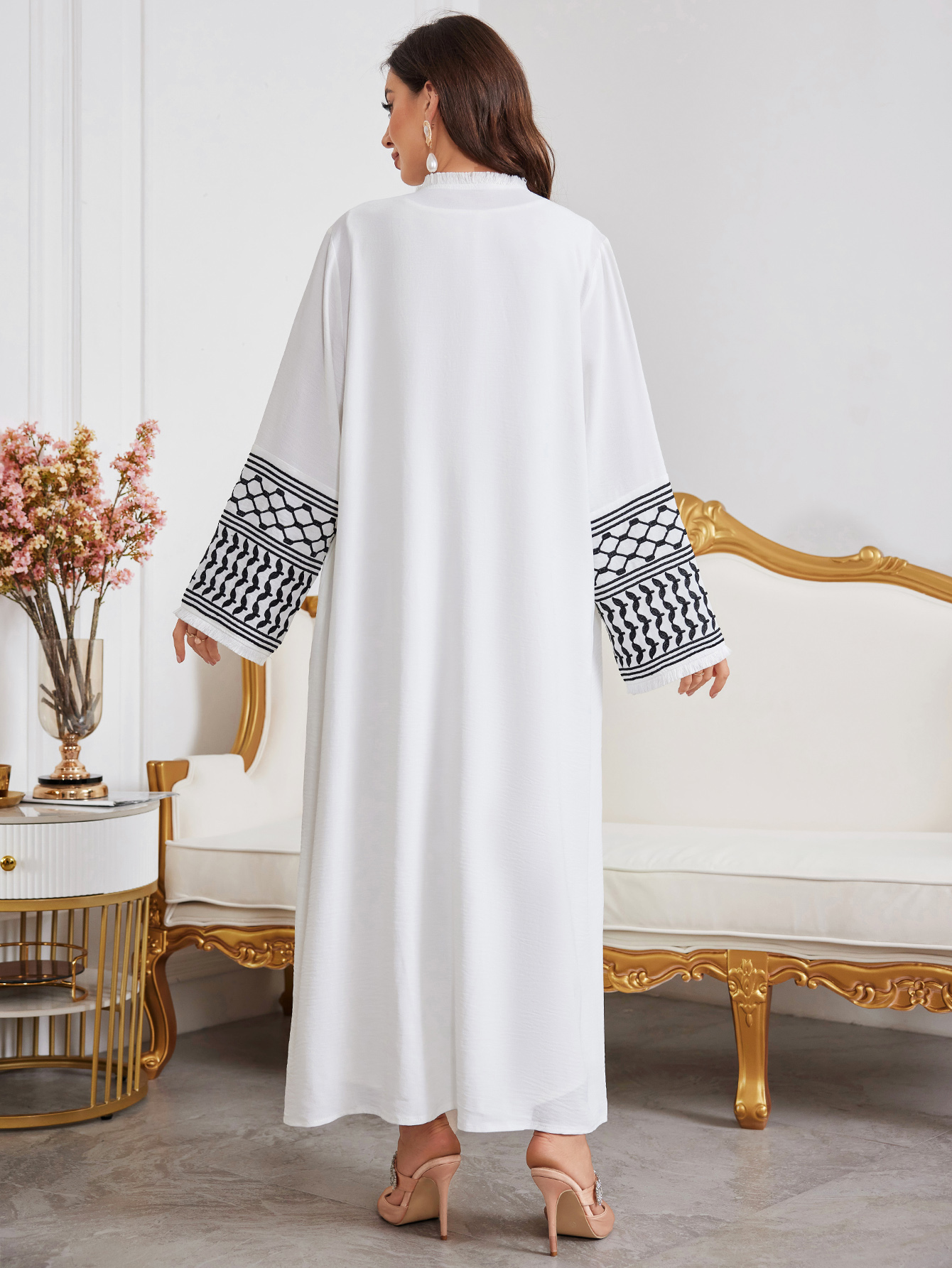 Linen Open Abaya with Embroidered Cuffs (7)