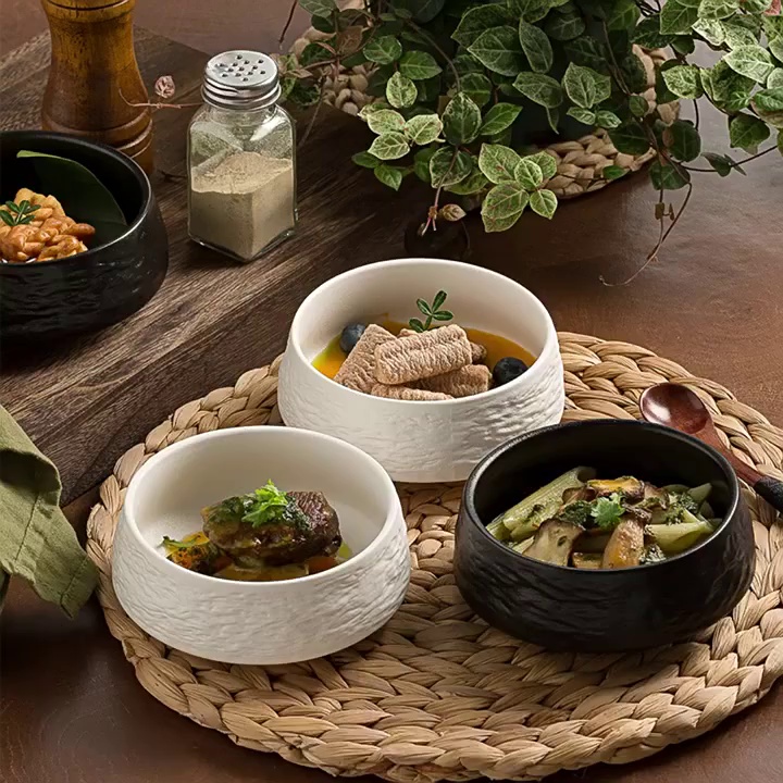 Elegant Japanese Underglaze Ceramic Bowl for Rice and Desserts