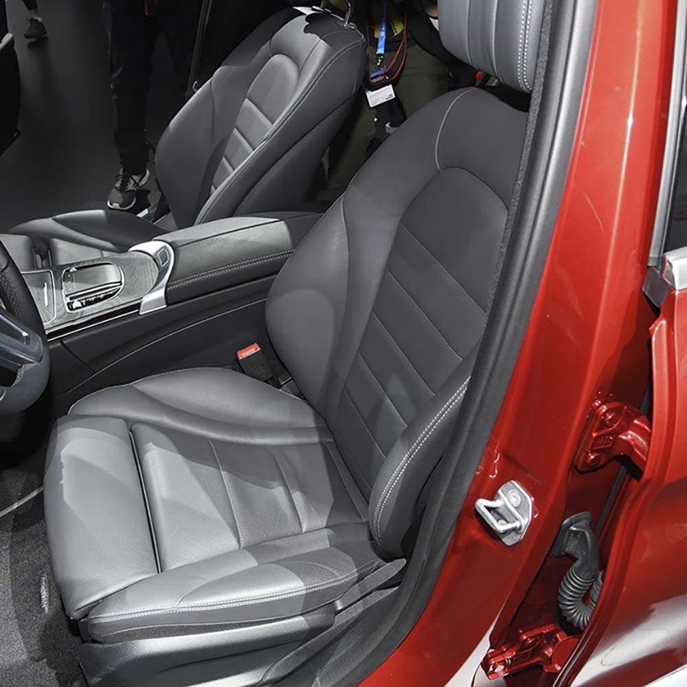 Benz C300 (6)