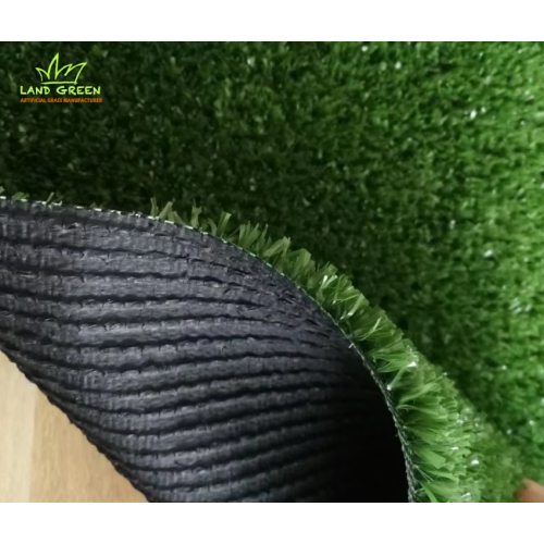 Grama artificial de paisagem de 7 mm com desconto para jardim