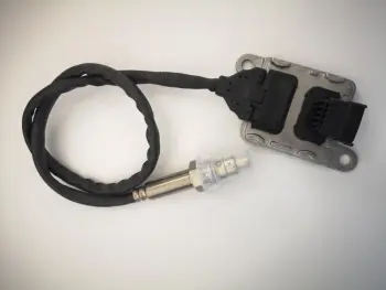 Auto Parts Nitrogen Nox Sensor 5WK97365 22303384