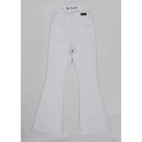 Jeans de moda blanca al por mayor a la venta