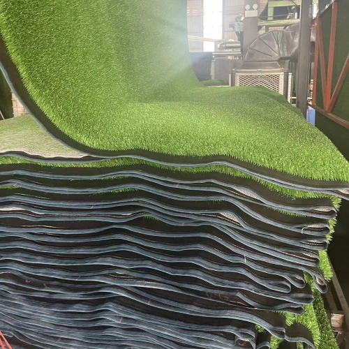 Artificial Turf for Landscape Decor