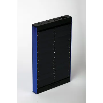 high quality solar battery charger 4000mah for blackberry