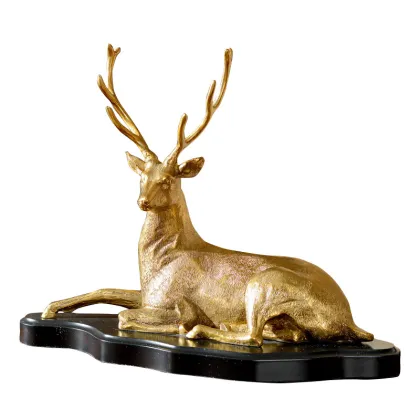 Nordic Design Metal Casting Aluminum Golden Finished Ornaments for Desktop Decor