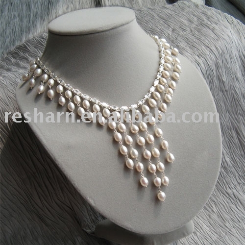 Elegant Pearl Necklace