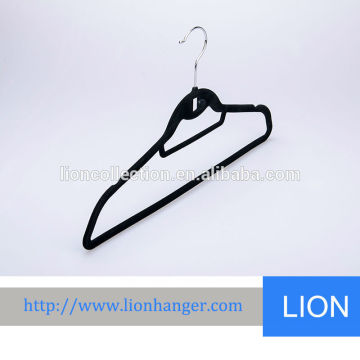 LEC-F5022 CASCADING FLOCKED HANGERS