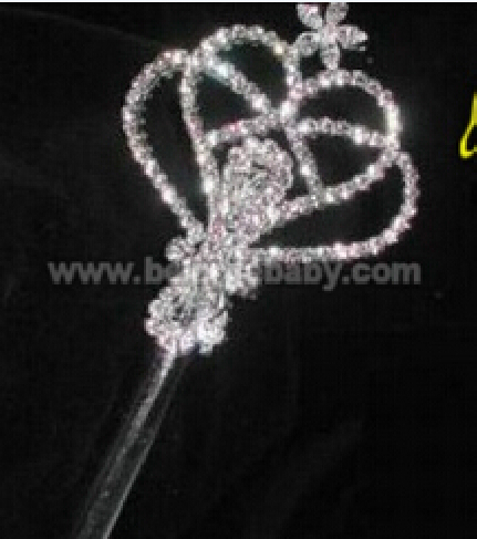 Silver And Crystal Rhinestone Heart Scepter