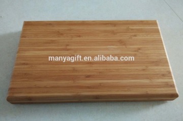 Bamboo Butcher Board with 4 plastic feet 50 x 30 x T5.5CM