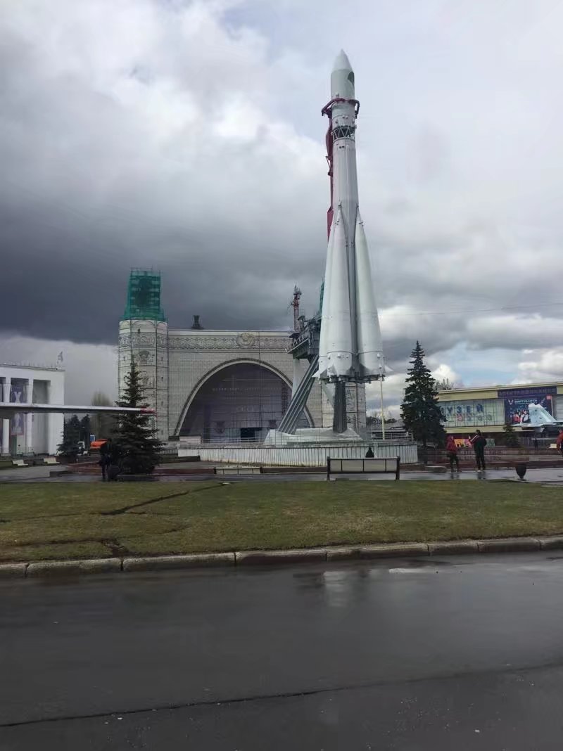 russian elevator week