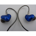 Earbud Olahraga Nirkabel dengan Mikrofon