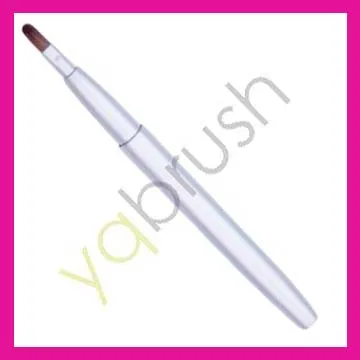 Retractable lip brush