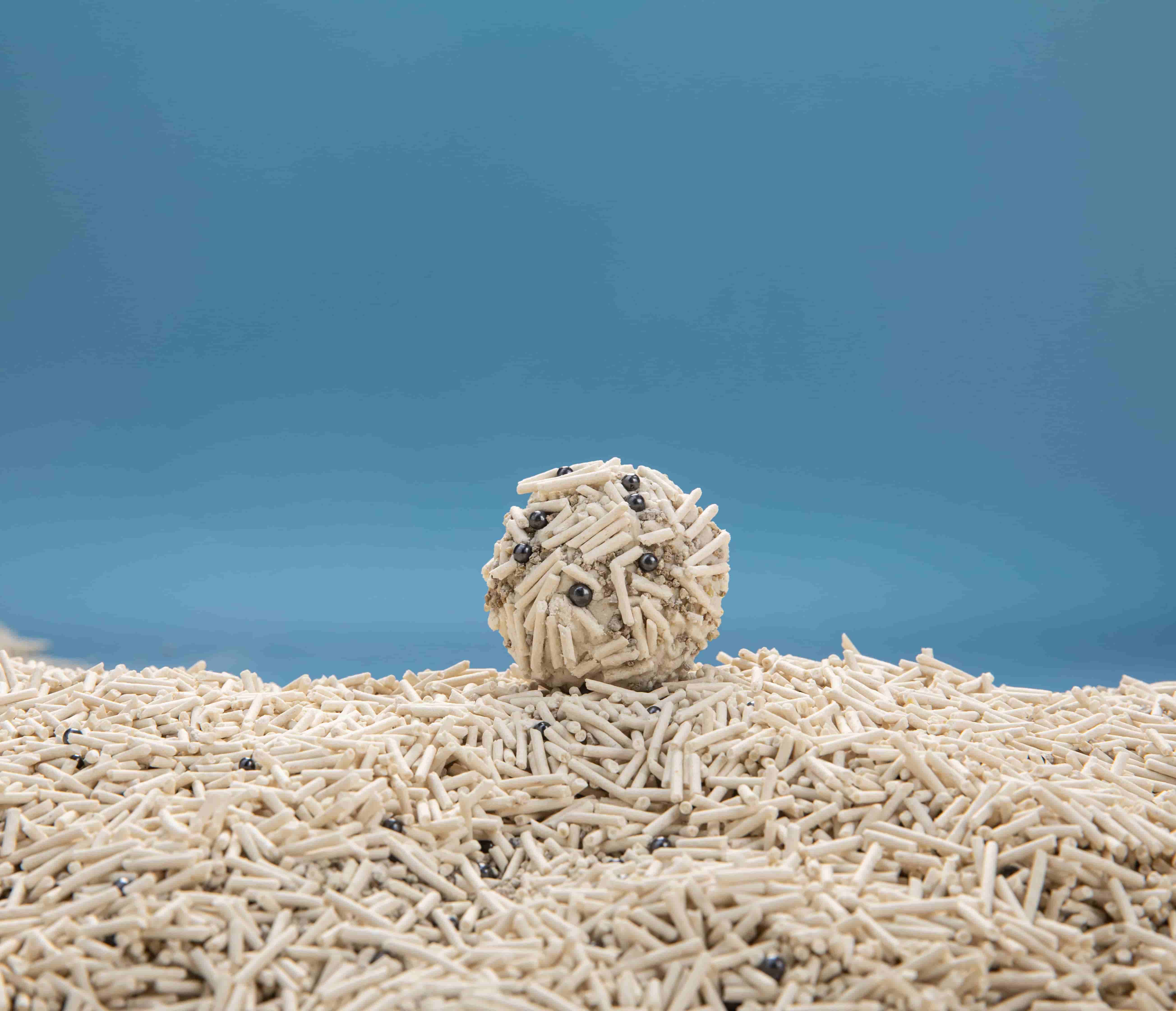 High Performance Mixed Cat Litter for All Climates