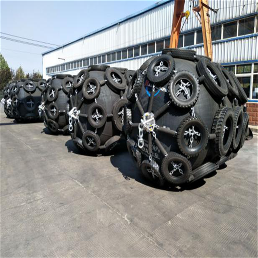 Net Type Pneumatic Fenders 