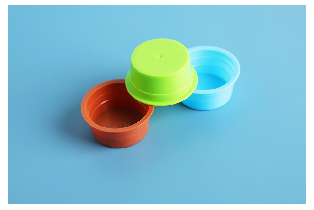 Injection molded bottle cap (5)