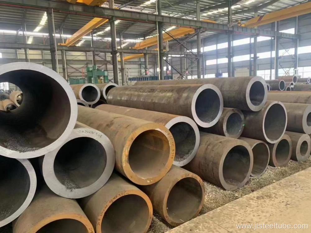 Supply of galvanized seamless steel pipes