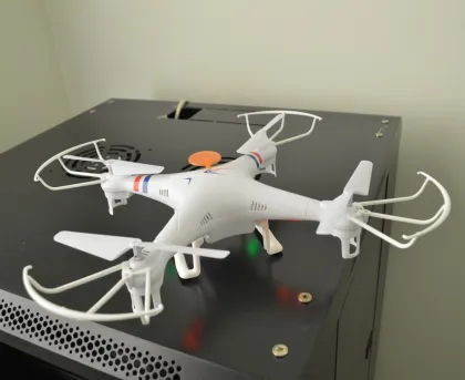 Medium 2.4G 4CH rc drone waterproof quadcopter mariner with lights                        
                                                Quality Choice