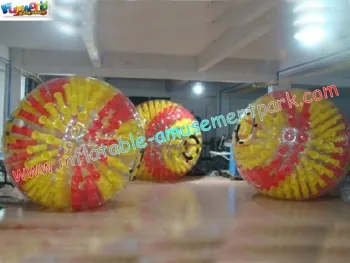 2.6m Outer Diameter, 1.8m Inner Diameter Colorful Inflatable Zorb Ball For Snowfield