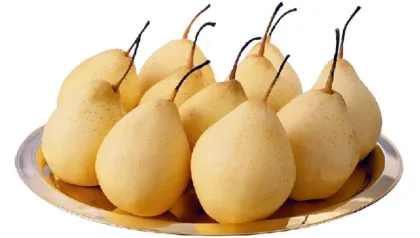 Sweet fresh ya pear