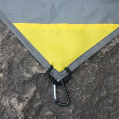 Amazon hot sell Folding picnic blanket picnic mat outdoor camping picnic mat rain coat