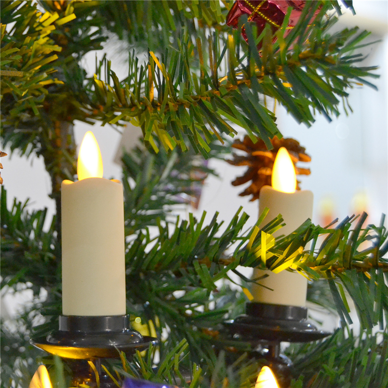 Танцующая пламя Столба Рождественская елка безжалостная свеча