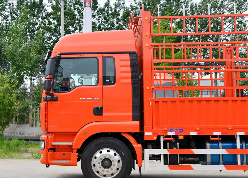 fence truck