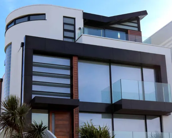 Composite aluminum profile applied to windows