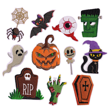 Cartune cartoni di cartoni da cartone da cartoni da ricamo a Halloween: zucca, pipistrello e design fantasma