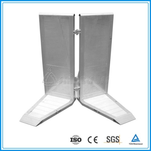 On sale metal road barrier aluminum portable concert barrier