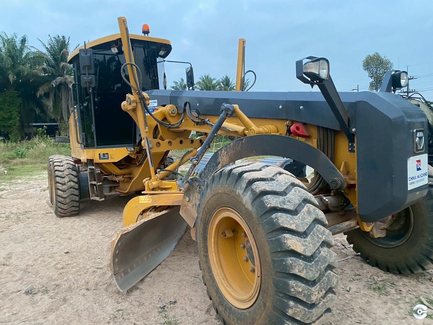 motor grader motor grader