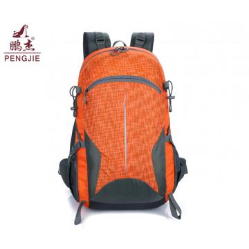 Mochila impermeable ligera Naturehike montañismo