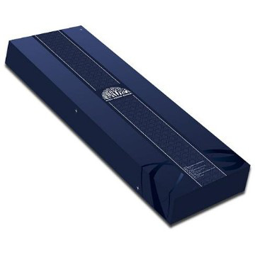 Spot UV varnishing tie packing box for men