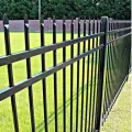 Recinzione moderna in tondino di ferro nero 6x8FT per esterni