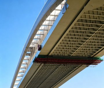 Bridge Bottom Access Platform Vehicle