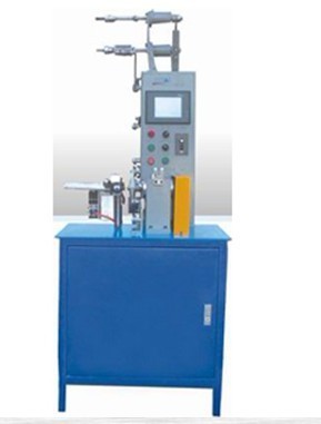 Coiling machine for heating elements