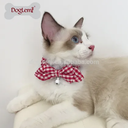 Adjustable Cute Kitty Cat Collar with Bowtie & Reflective Bell