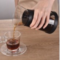 Verser sur la cafetière de protection en silicone 750 ml