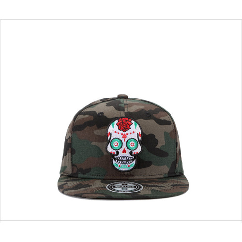 Gorra de béisbol bordada con calavera y sombrero de camuflaje de hip hop