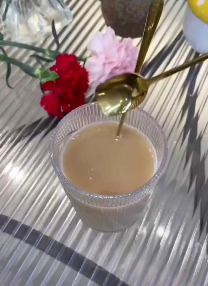 Long stainless steel tea spoon
