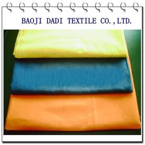 Polyester 65% / katoen 35% pendeldoekstof stof textiel
