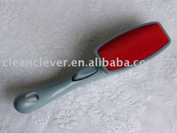 Magic Clothes Brush Fluff Lint Pet Hair Remover Rotating Cleaner Clean Clothes