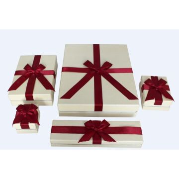 Handmade Simple Design Jewelry Ring Gift Box