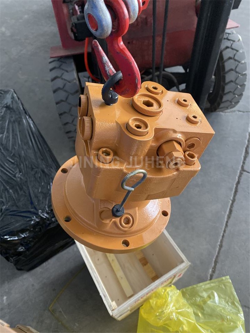  TB070 Swing Motor